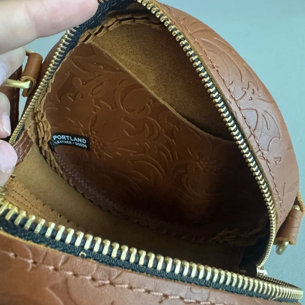 PORTLAND LEATHER - Circle Embossed Leather Crossbody Bag - Picture 3 of 3